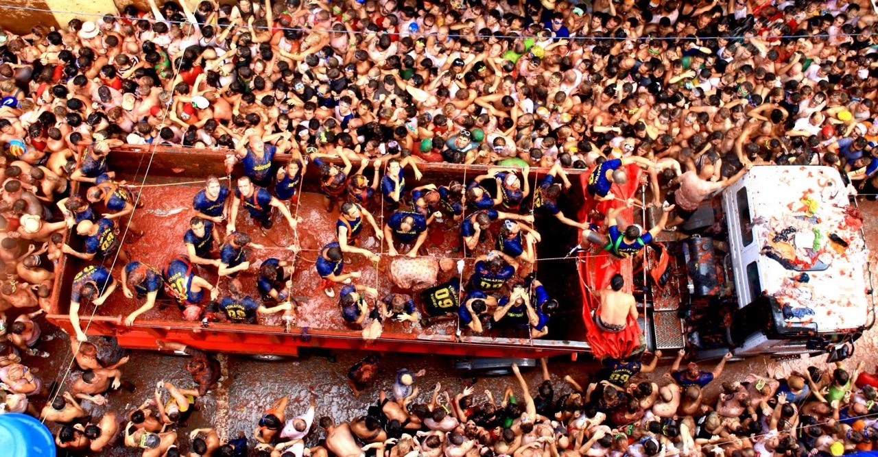 Spain’s Messiest Festival, La Tomatina, Returns Next Week