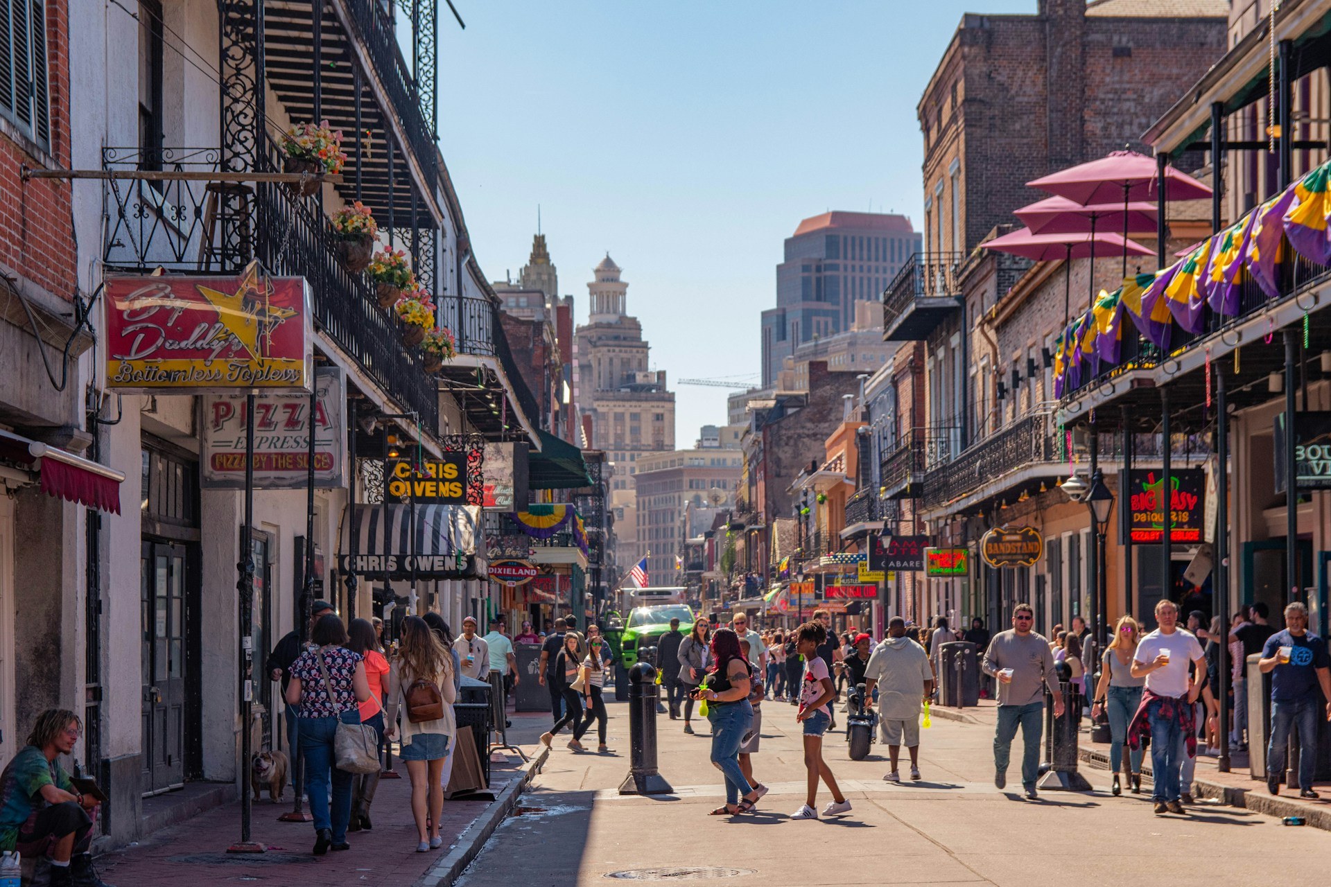 New Orleans Jazz Fest 2025 Is Bringing the Party Back to the Big Easy!